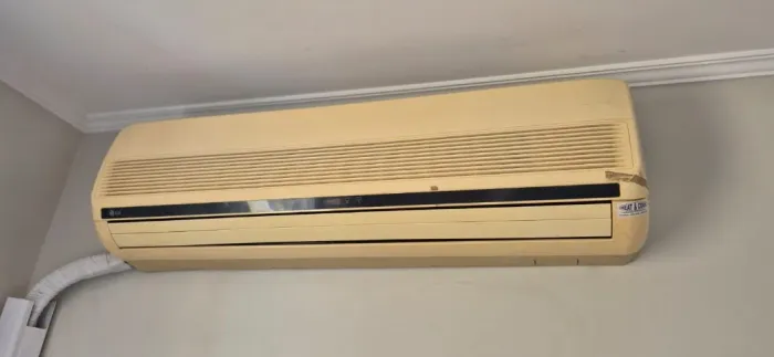 Ar Condicionado Split 24.000 BTUs Quente e Frio