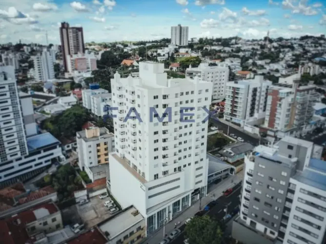 APARTAMENTO SEMIMOBILIADO NO CENTRO PARA LOCAÇÃO - COM 02 DORMITÓRIOS - AP1300