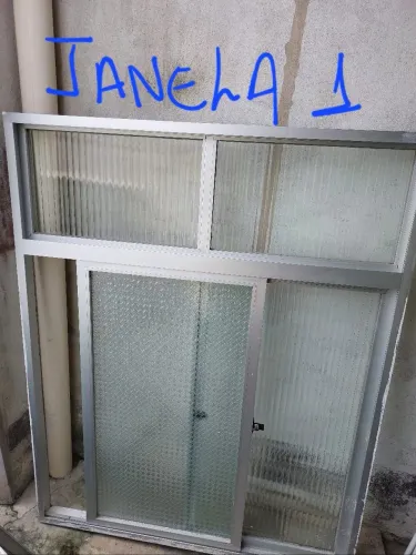 Janelas de esquadrias de aluminio