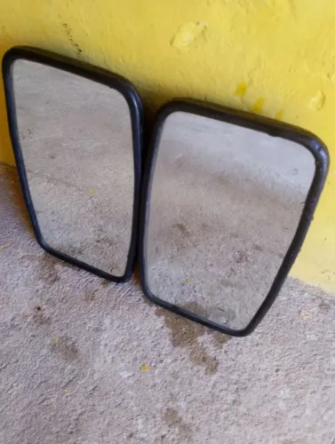Vende se 1 par de retrovisor caminhão
