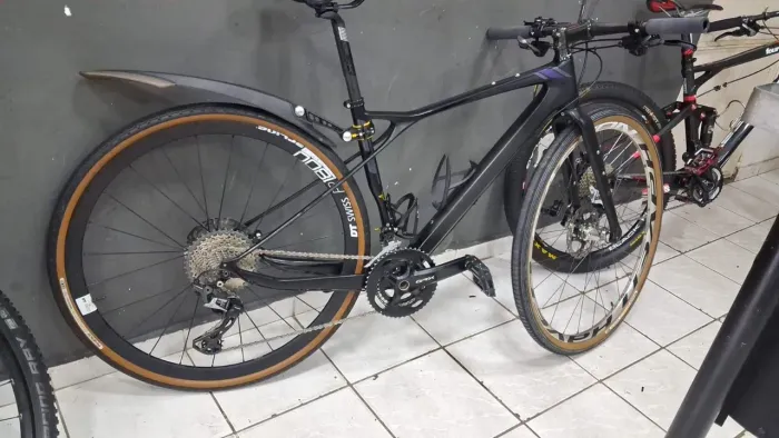 Bike Gravel GT Grade carbon TAM 50
