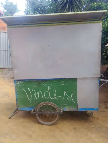 Vende-se Barraca de Zinco