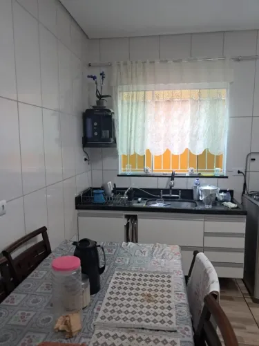 Casa para Venda em Santo André, CONDOMINIO MARACANÃ, 3 dormitórios, 2 banheiros, 2 vagas