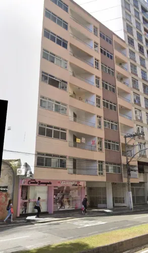 APARTAMENTO ENFRENTE AO JESUÍTAS