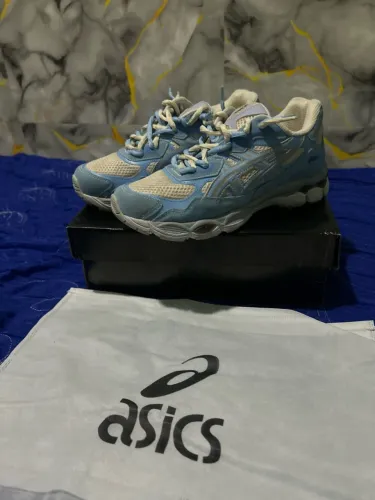 Tênis asics gel nyc