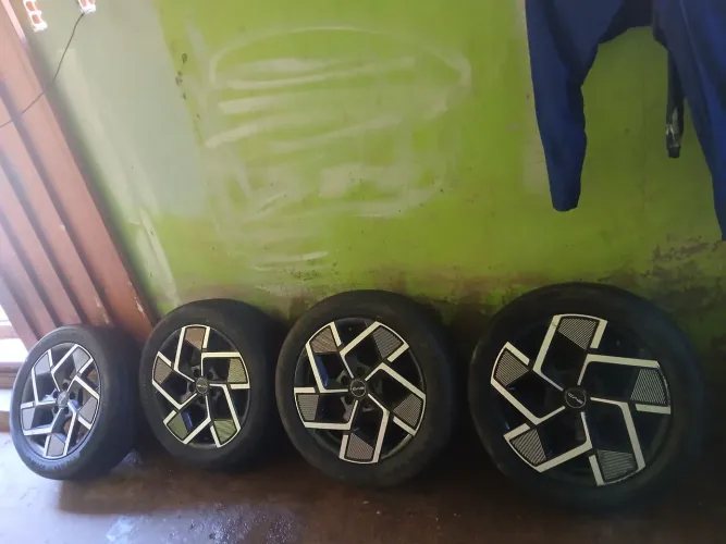 Rodas aro 18 5 furos por 120