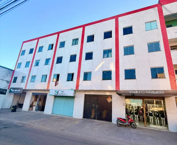 PONTO COMERCIAL - NO TOMBA - *