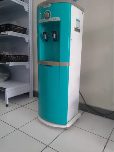 BASE PARA GELÁGUA À VENDA!