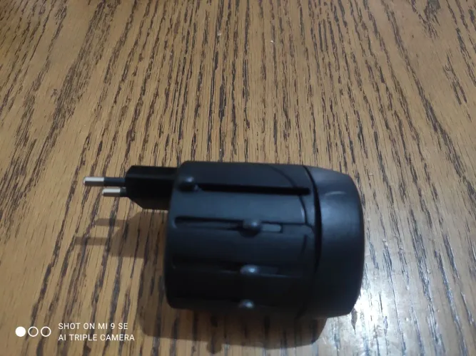 Adaptador tomada s.travel