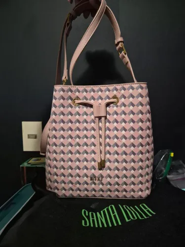 Bolsa Santa Lolla