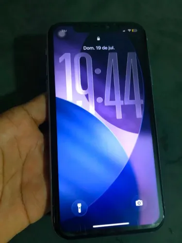iPhone 11 64GB