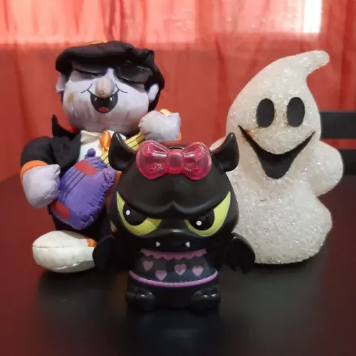 Bonecos Halloween - Vampiro + Fantasma + Morcego Monster High