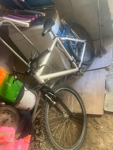 Bicicleta alumínio