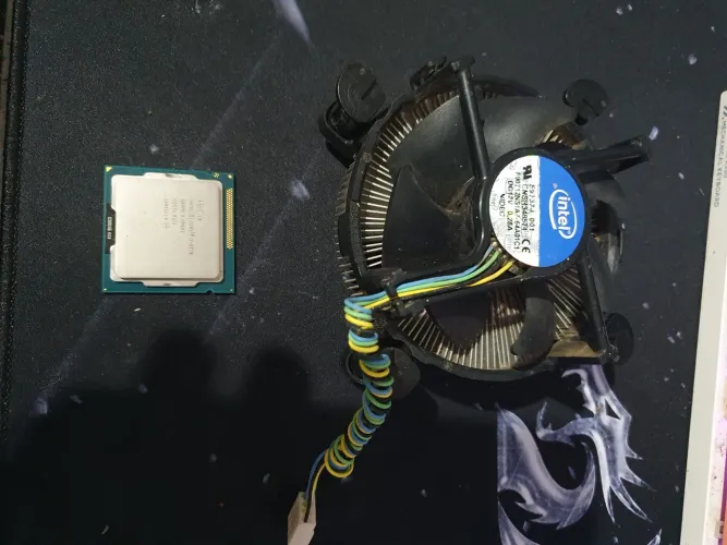 Processador core i7 3770 Com cooler Box original 1155