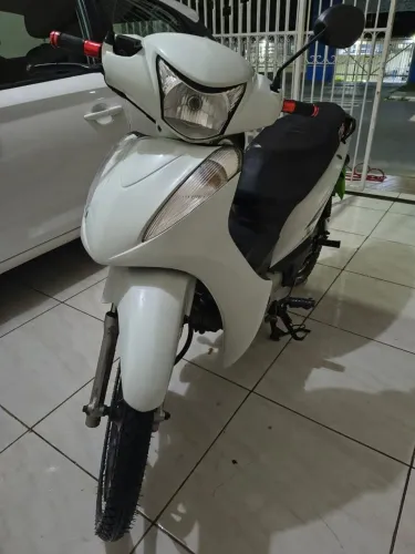 Vendo Bis 2014 Branca