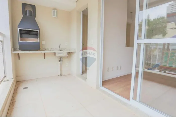 Apartamento com Quintal à venda com 3 quartos, 1 suíte no Trujillo, Sorocaba-SP