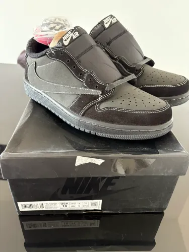 Tenis air jordan 1 low travis scott