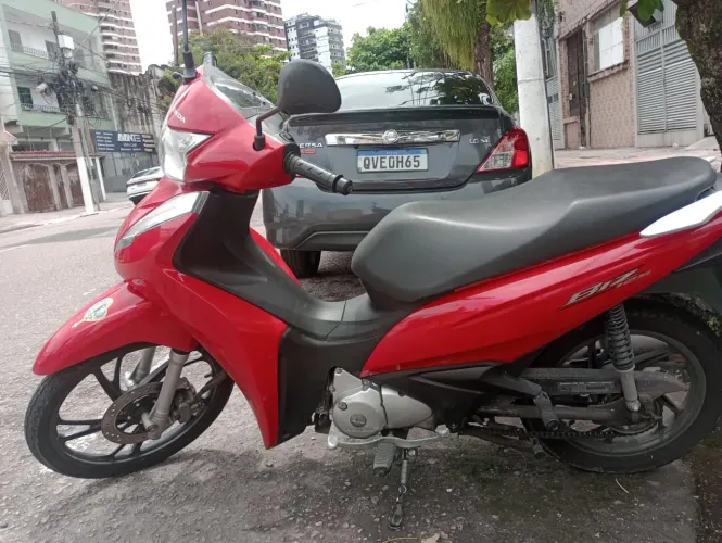 Honda Biz 125 "Leia o anúncio"