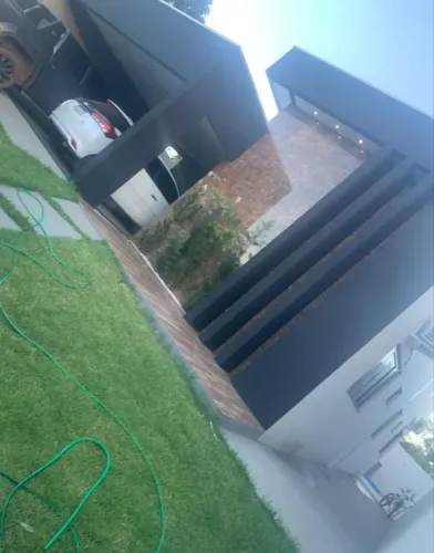 Casa de Alto Padrão em Luzimangues
