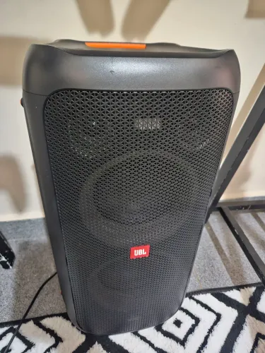 JBL Partybox 100