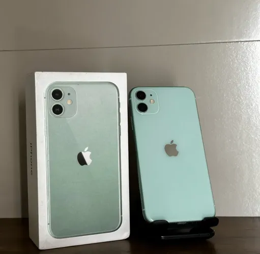 iPhone 11 (64Gb) - Verde Claro
