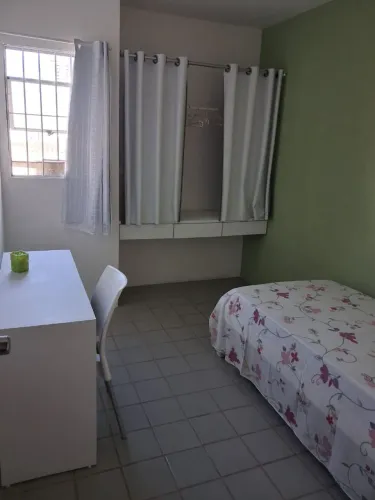 Quarto para estudante ( sexo feminino)