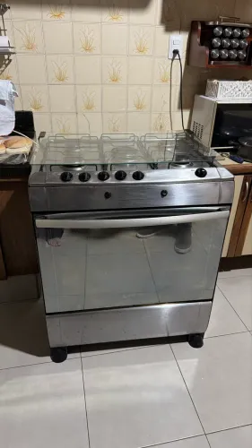 Vendo Fogão 5 bocas