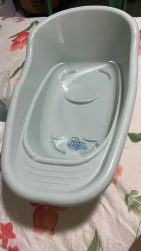 Banheira comum,nova na cor verde