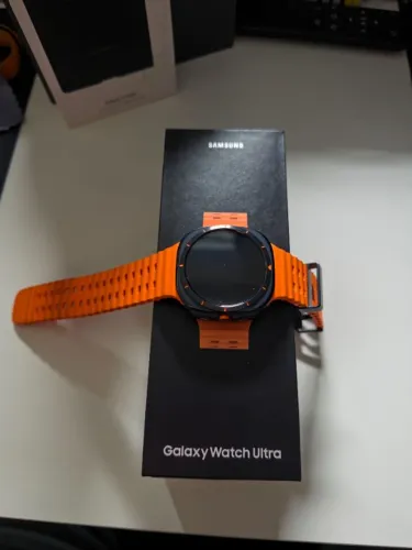 Samsung Watch Ultra e-SIM Titânio (internet sem celular) 2026