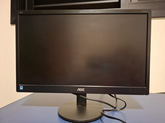 Monitor AOV usado 18 polegadas
