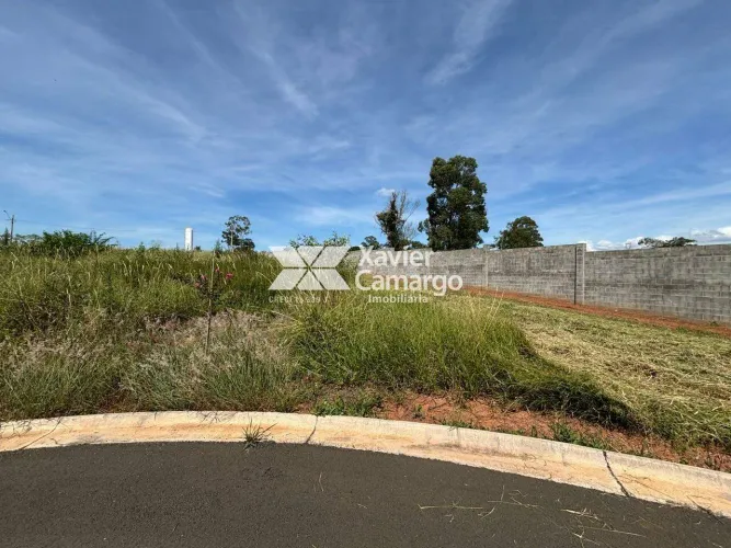 Terreno à venda com 493,07m² no Jardim das Laranjeiras - Corumbataí/SP