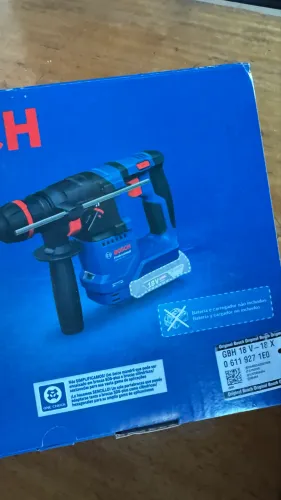 VENDO Martelete BOSCH. GBH 18V-18X NOVO LACRADO