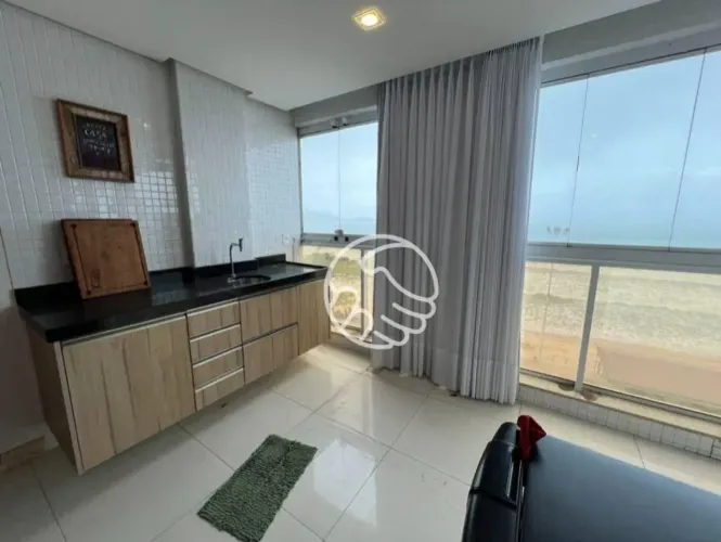 Apartamento a venda em Guarapari de frente para o mar na Praia do Morro