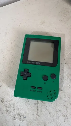 Console game boy pocket nintendo com defeito