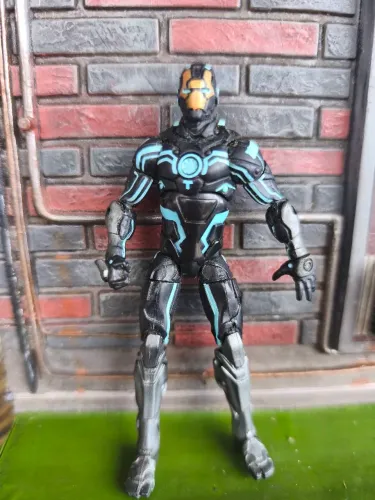 Marvel universe/ Iron Man Zero-Gravity