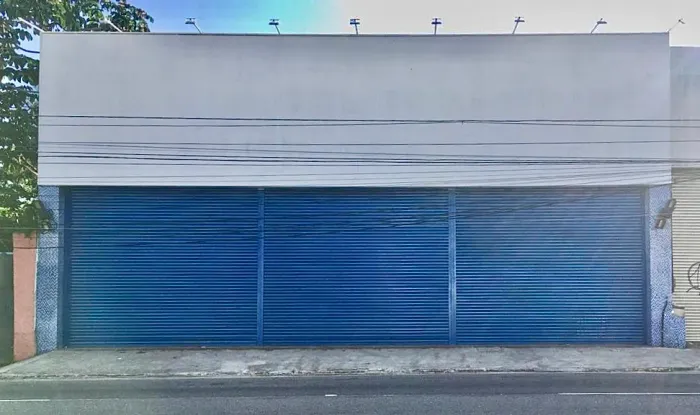 Excelente Galpão em uma das ruas que mais crescem em Jacarepaguá