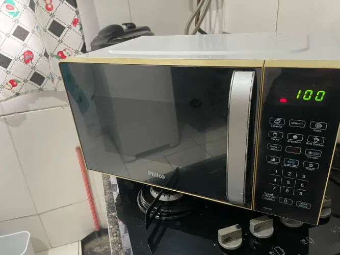 Micro-ondas Philco PMO23EB 20L 110v