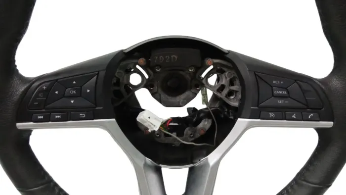 Volante  Com Controle Som Nissan Kicks 2019 A 2024
