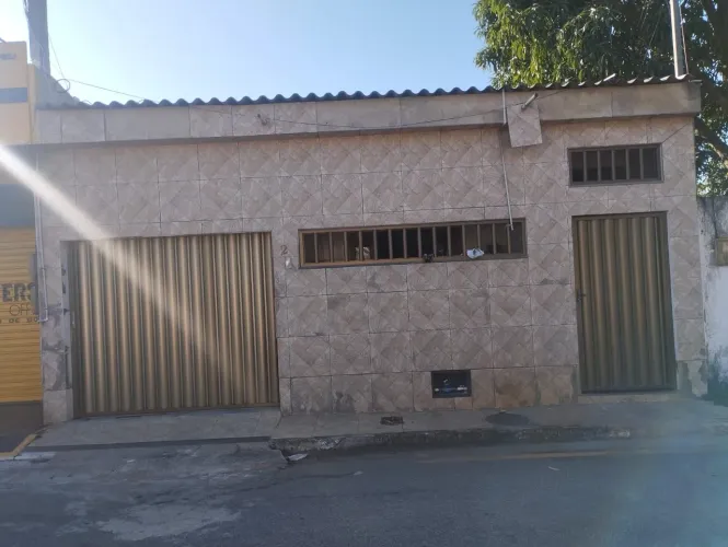 Vendo está casa 90.mil. fica na w3 Lagomar 