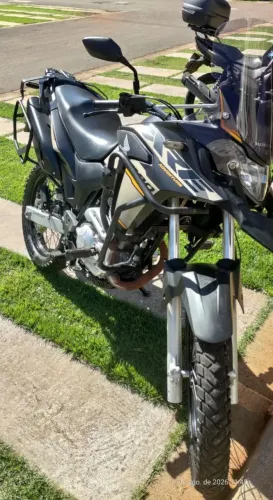 Vendo XRE 300 Adventure ano 21/22