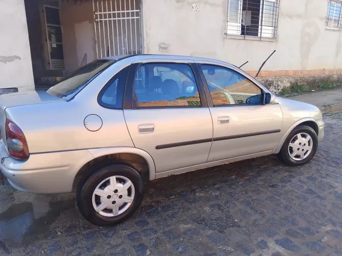 Chevrolet Corsa SED Class.spirit 1.0/1.0 Flexpower (álcool) 2009
