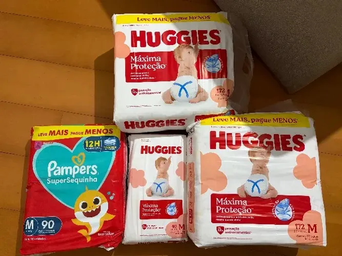 Fralda Huggies M 172 unidades