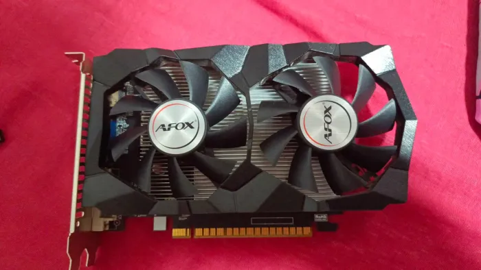 Placa de Vídeo GT 740 GDDR5