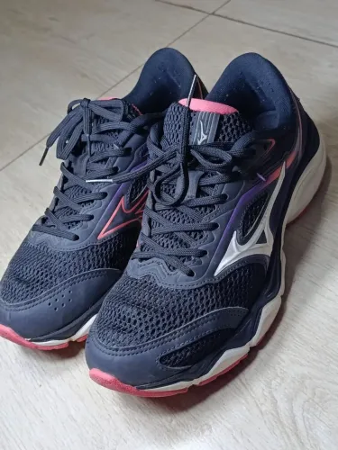 Tênis feminino Mizuno