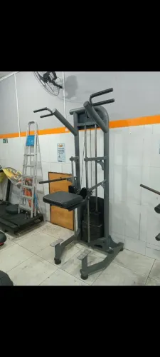 Vendo equipamentos de academia Graviton más informações Whats * 