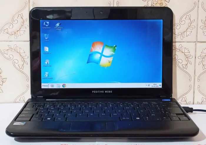 Netbook Positivo Mobo SSD 160GB 1GB Ram Tela 10.1" - Usado