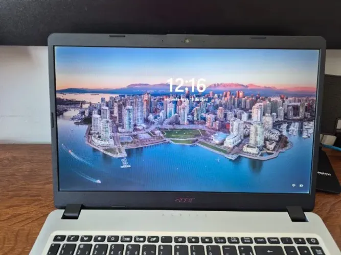 Notebook Acer Aspire 5 -  Impecável