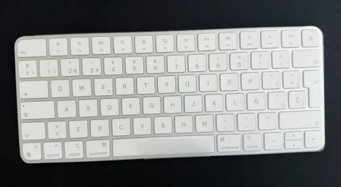 Teclado Apple Espanhol