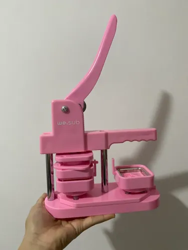 Maquina de Bottons Imã de Geladeira