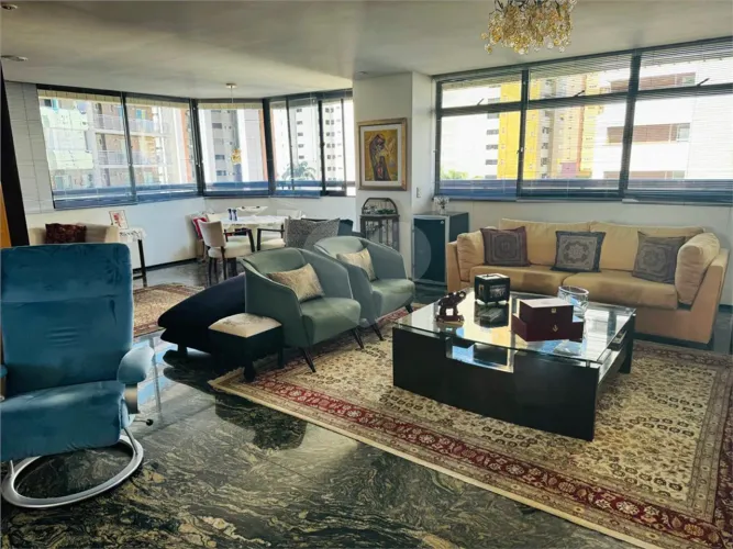 Apartamento com 4 quartos à venda em Aldeota - CE